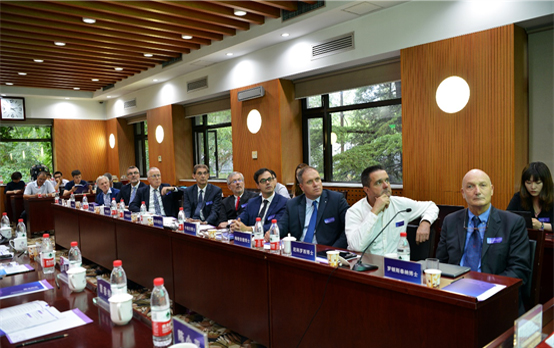 中意携手 共促科技冬奥 “冰雪科技座谈会”在清华大学召开